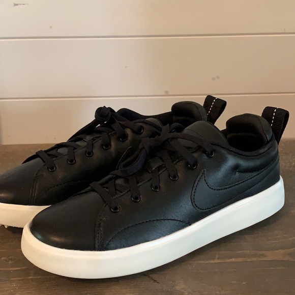 nike women's course classic golf shoes